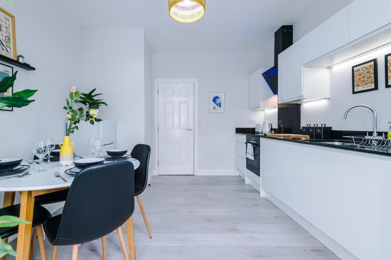 Parkview Place Serviced Apartment Coventry Exterior photo